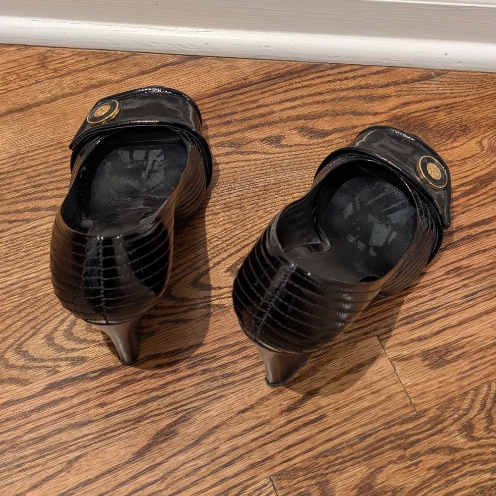 Elegant Black Wedge Shoes - Picture 4 of 7